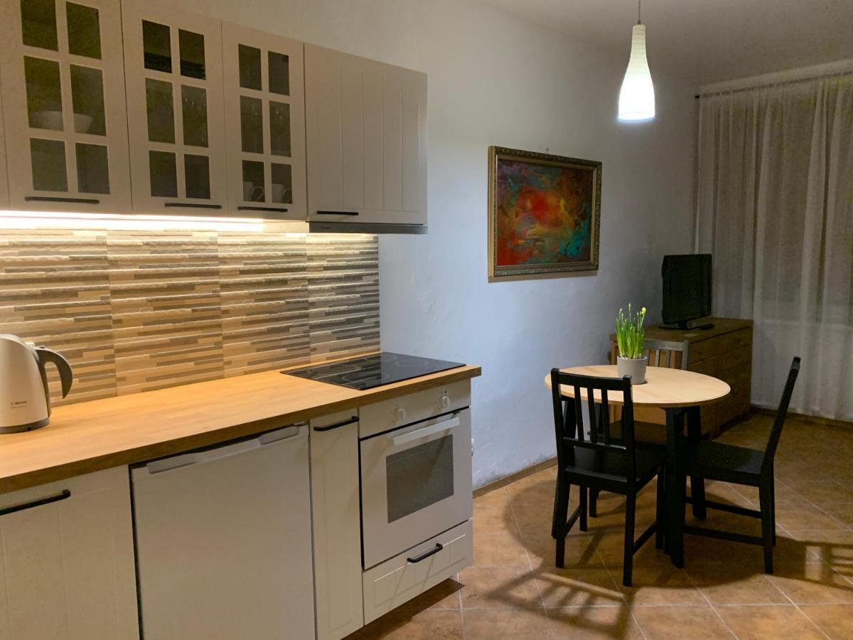 Old Studio Apartment Вилнюс Екстериор снимка